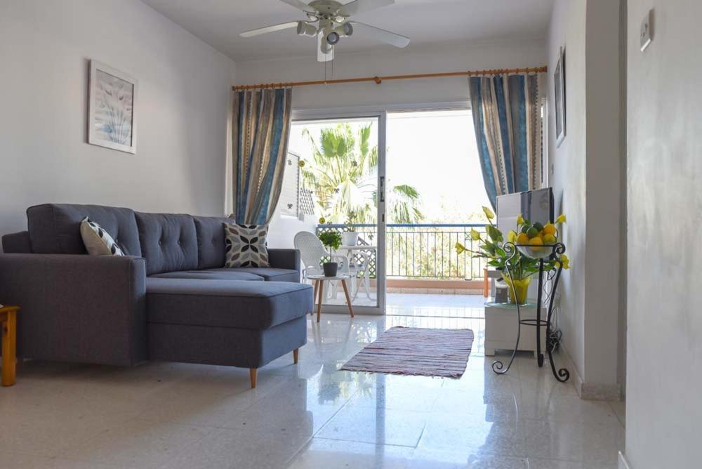 Paradise Gardens With A Large Terrace Paphos Exterior photo